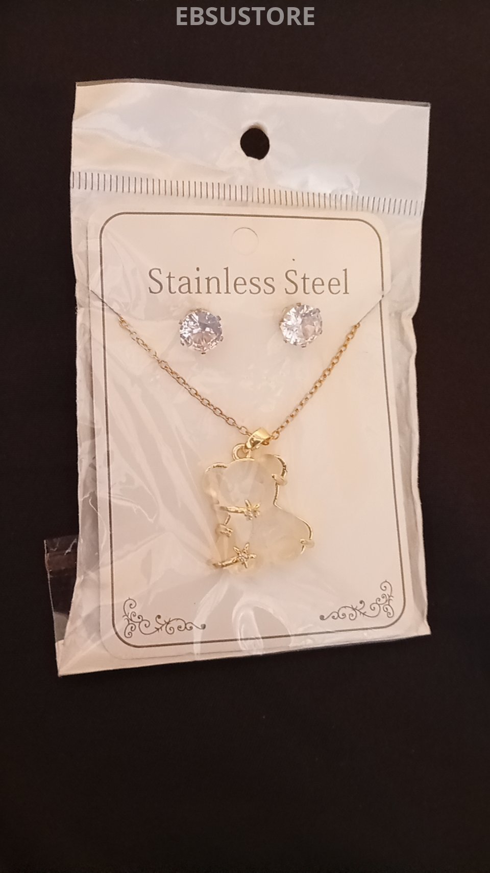 Female necklace